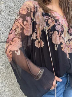 Blouse billow zwart met pink paisley print | DELSCHER. Fashion