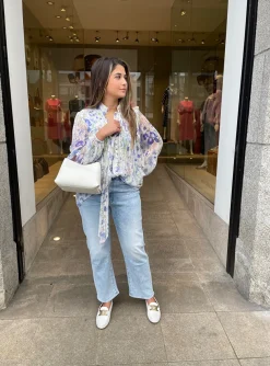 Blouse offwhite blauw roze met strik | DELSCHER. Fashion