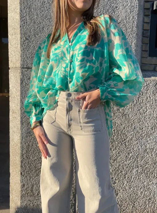 Blouse voile groen gebloemd | DELSCHER. Fashion