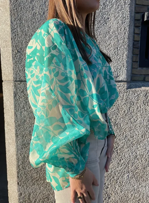 Blouse voile groen gebloemd | DELSCHER. Fashion