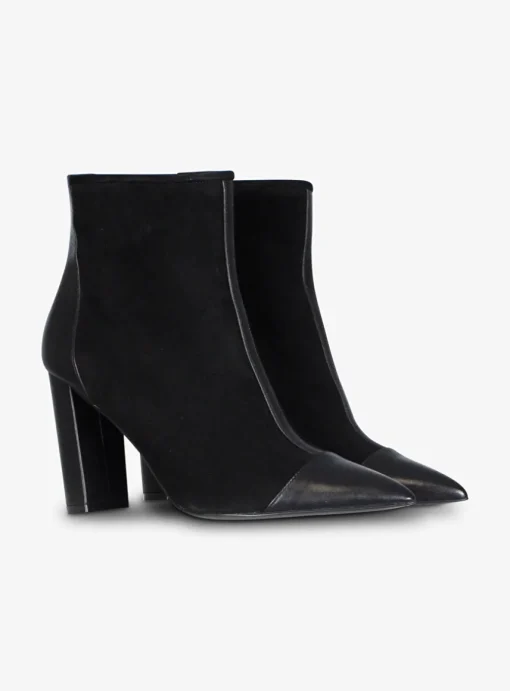 Enkellaars pointy leder en suede zwart | DELSCHER. Fashion