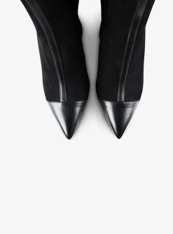 Enkellaars pointy leder en suede zwart | DELSCHER. Fashion
