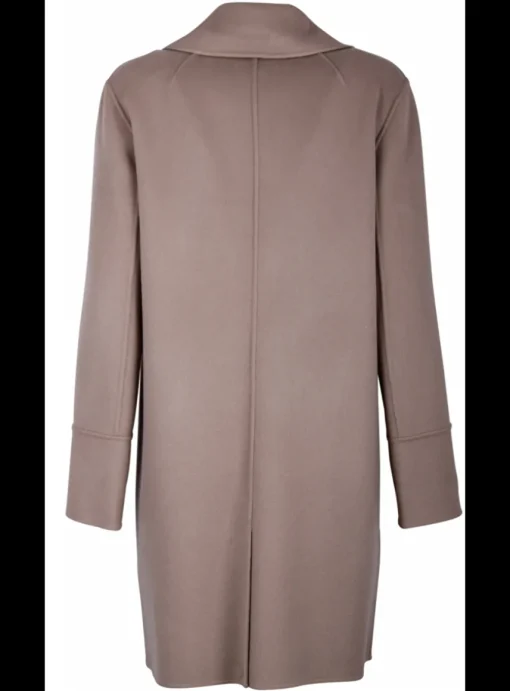 Jas Titania double breasted beige | DELSCHER. Fashion