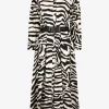 Jurk arabba dessin zwart wit kiezel | DELSCHER. Fashion