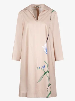 Jurk Cada nude met bloem | DELSCHER. Fashion