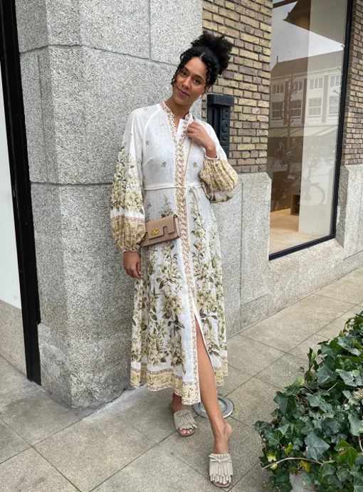 Jurk maxi golden buttoned linnen offwhite met print | DELSCHER. Fashion