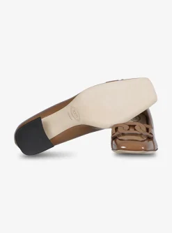 Pump kate lak camel bruin met logo | DELSCHER. Fashion