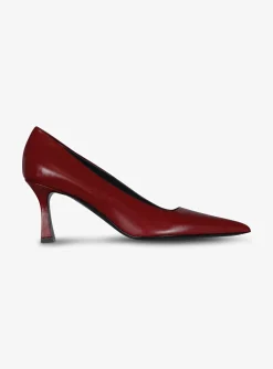 Pump pointy leder wijnrood | DELSCHER. Fashion