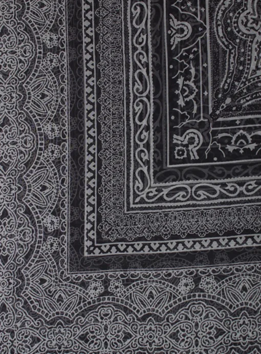 Shawl voile zijde zwart, wit paisley | DELSCHER. Fashion