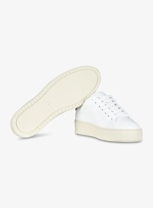 Sneaker flat H672 wit zwart | DELSCHER. Fashion