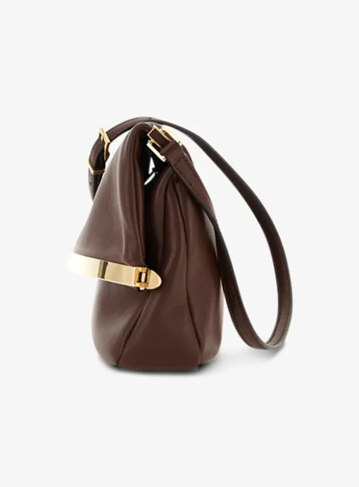 Tas clutch burgundy bruin met gouden detail en flap sluiting | DELSCHER. Fashion