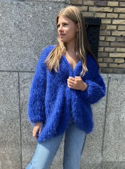 Vest mohair royal blue | DELSCHER. Fashion